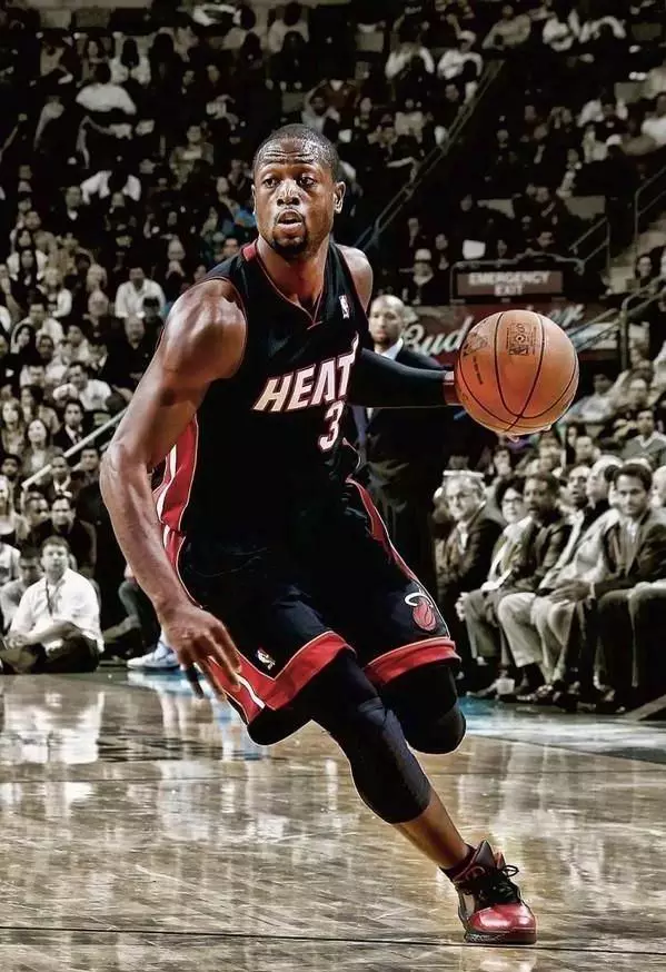 莫雷托：索默可能在合同到期后离队，国米正在寻找年轻门将（莫雷托称：索默或将合同期满后离队，国米正物色年轻门将）