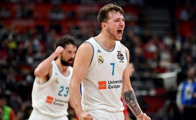 日职联战报：细谷真大帽子戏法，新潟天鹅1-3柏太阳神（日职联快讯：细谷真大戴帽，新潟天鹅1-3不敌柏太阳神）