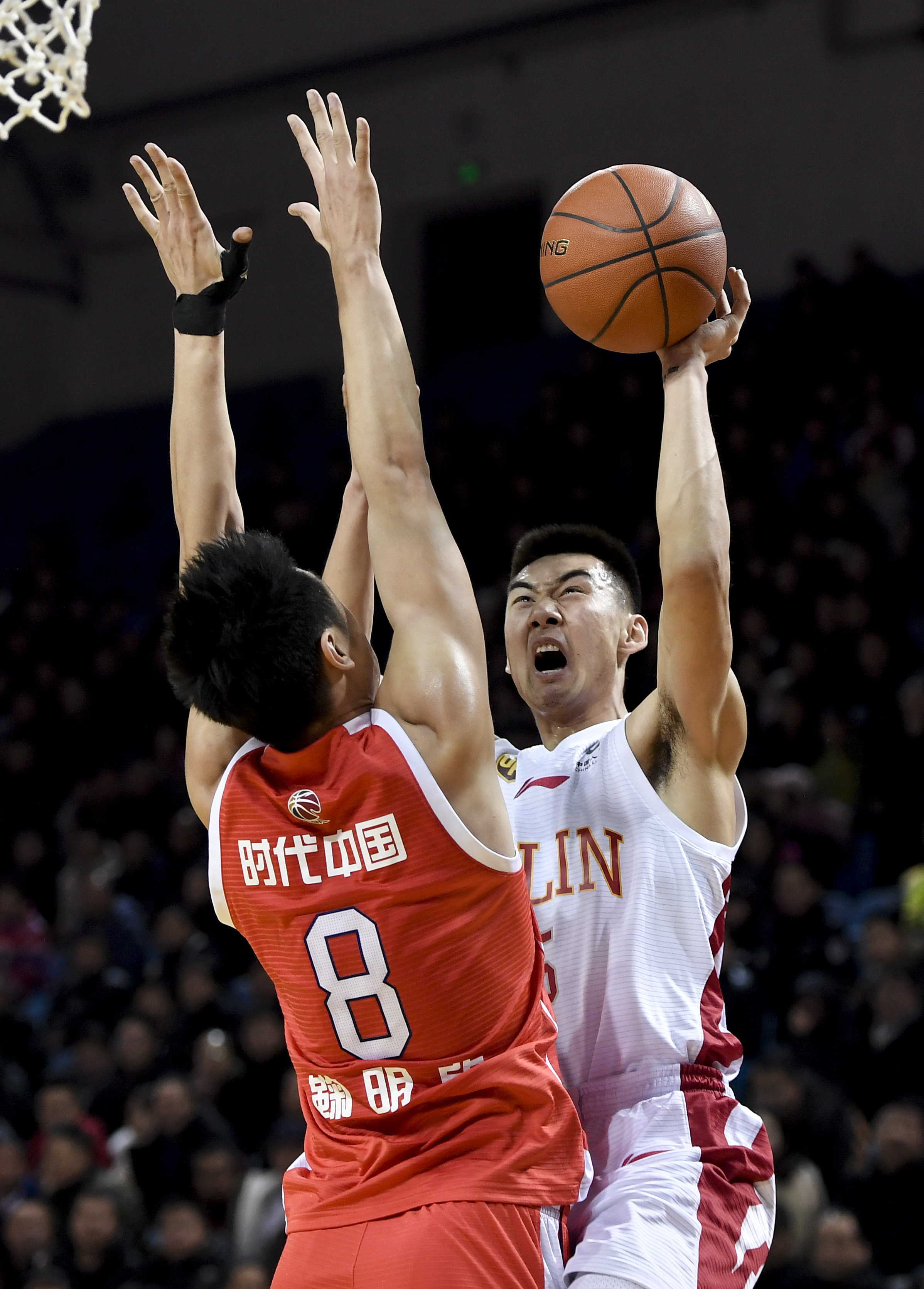 斯基拉：小马尔蒂尼可能先租后买离开亚特兰大，都灵已问价（斯基拉：都灵询价小马尔蒂尼，球员或以先租后买方式离开亚特兰大）